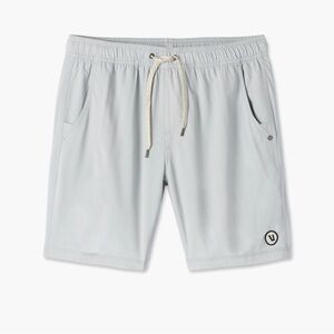 Vuori Kore Short - Men's Color Sky gray with liner 7.5” inseam